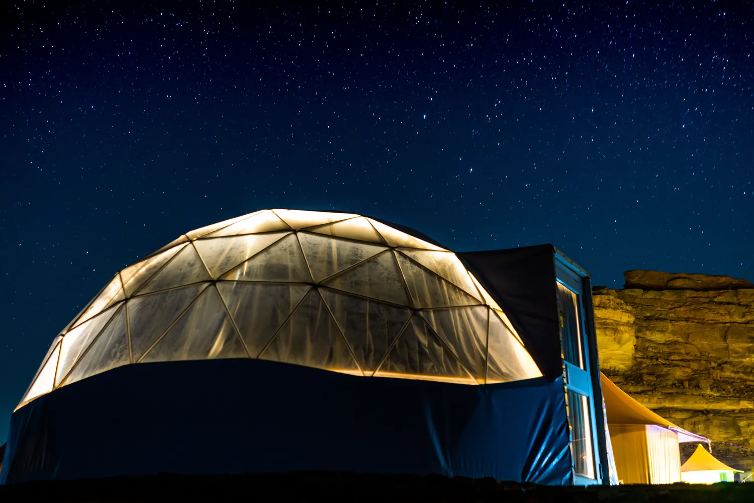 Glamping ile kosztuje?