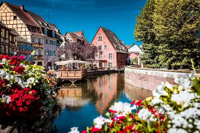 Ile ludności ma Norwegia?